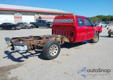 2006 Chevrolet Silverado 1500 Work Truck from USA, damaged, VIN 1GCEK19V06E244800